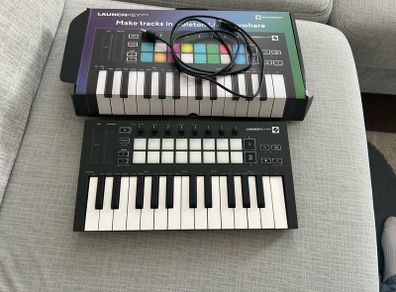 Novation Launchkey Mini 25