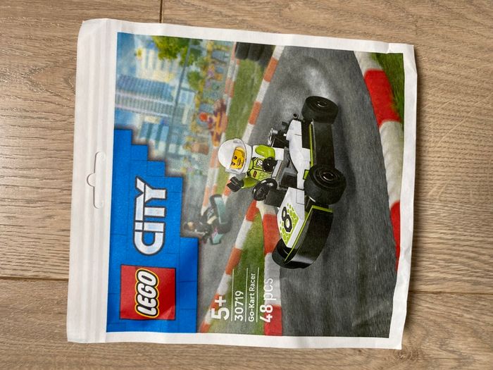 Benetton Jumper with small lego bag