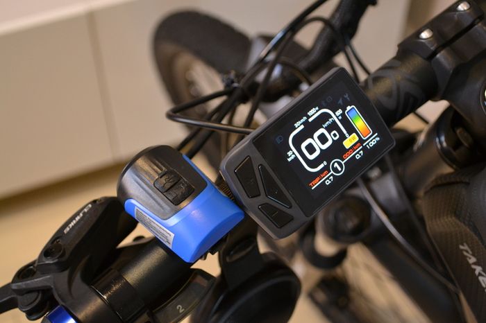 Carrera Hellcat 29 BRAND NEW LG BATT 48V 48Ah Delivery Designed Electric Bike