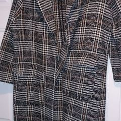 Nice long coat big sizing on label 12 but more a 14 worn once as 2 big