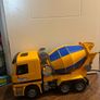 bruder toy cement truck Image 3