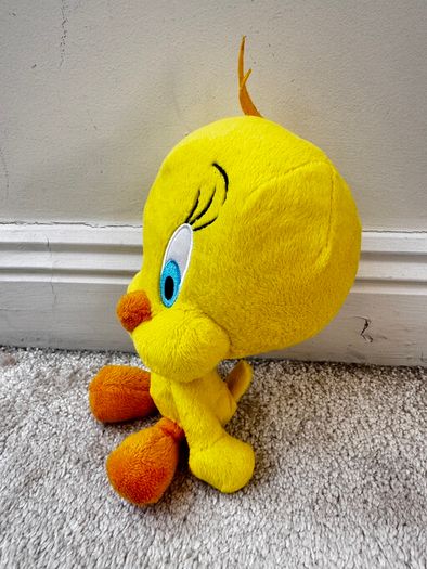 Warner Brothers Looney Tunes Tweety Pie Plush Soft Toy 2014 Loose Head  approx. 22 cm. Used Please see photos