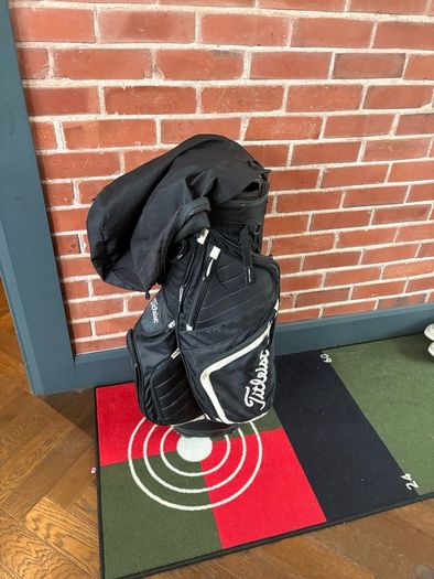 Titleist bag