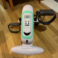 Aidapt, motorised electric mini
