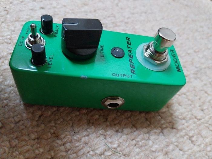 mooer digital delay pedal