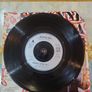 Suzanne Vega Marlene On The Wall 7 inch 1985 Image 3
