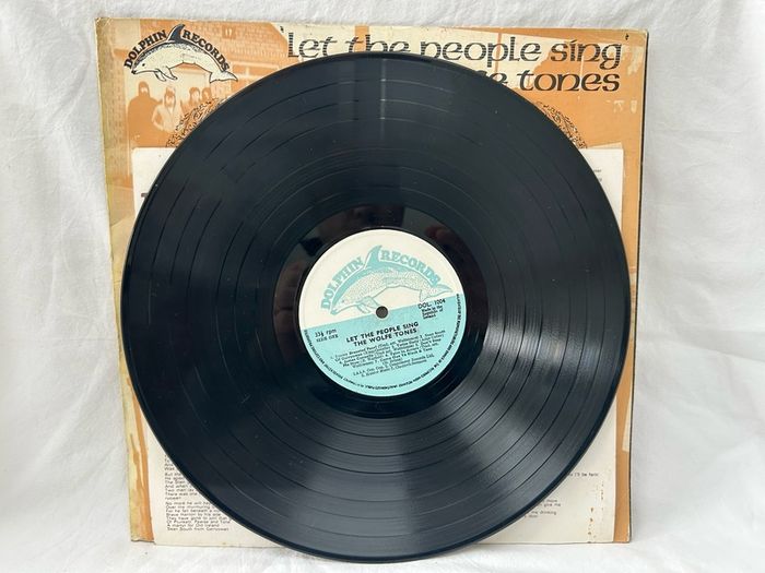 Wolfe Tones Let The People Sing LP 1972 Irish Press DOL 1004 A1/B1 + Insert