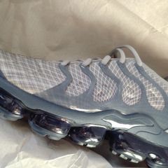 NIKE Air Vapormax Plus Mens Trainers