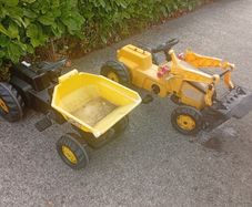 toy tractor