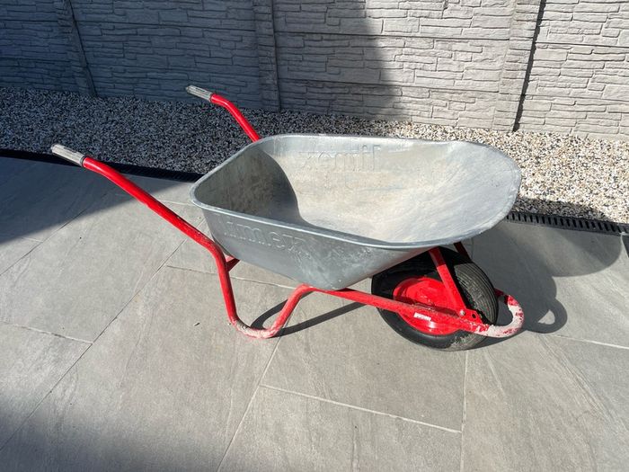 Limex Wheelbarrow