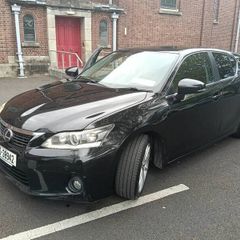 Lexus CT 200h Advance - Black / Brown Leather