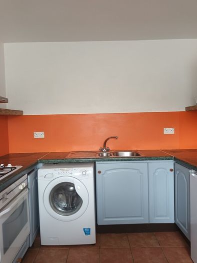Kitchen for sale