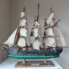 Fragata Ship Model