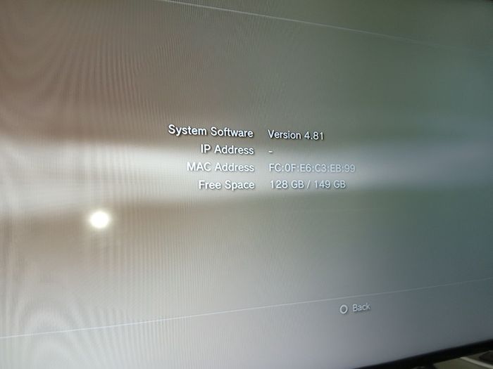 Sony PlayStation 3 PS3 Slim Black Console CECH 3003A 160 gb 2  Controllers and 3 games e/c