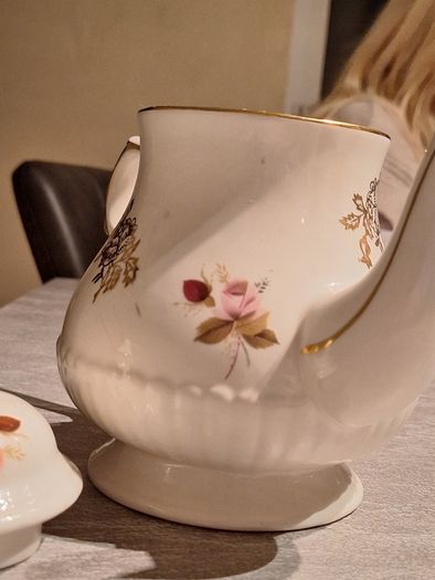 Teapot/China Ruby Wedding Teapot .. Heavly Reduced