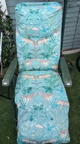 Lounge chair