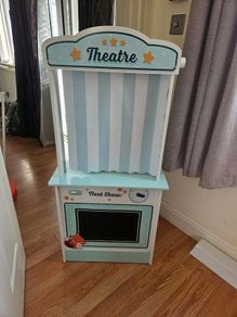 Toy shop & bakery