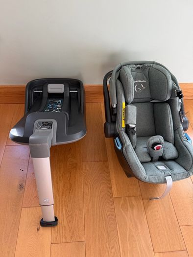 UPPAbaby mesa i-size car seat and isofix