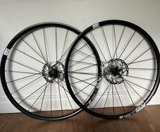 DT Swiss E1800 Wheelset