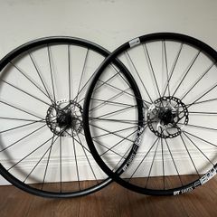 DT Swiss E1800 Wheelset