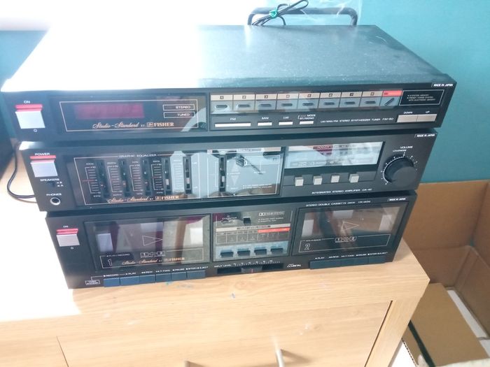 sanyo fisher amp , tape and fm