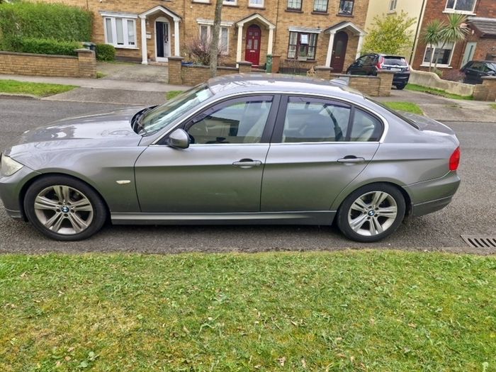 2011 BMW 3 Series