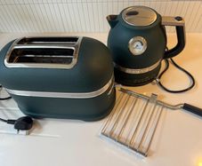 Kitchen Aid kettle and toaster