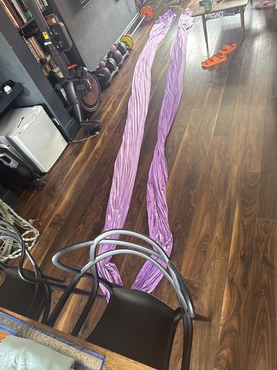 Hanging silk and hook suspension system