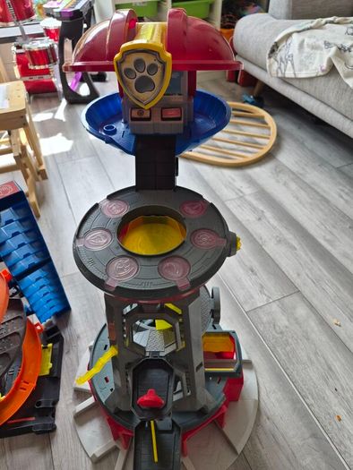 Paw Patrol Tower & Hot Wheels Garage