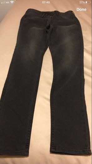 Ladies jeans W28"x L32"