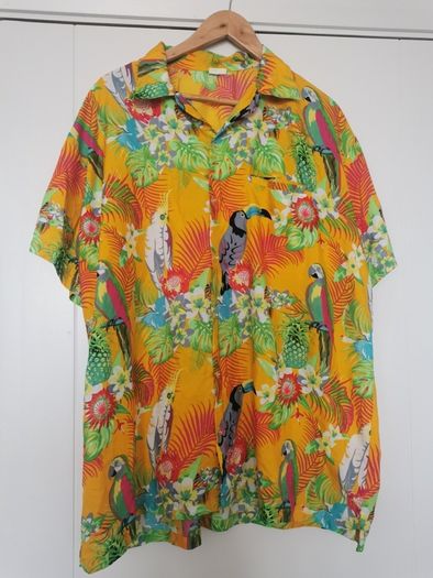 Tropical Holiday Shirt size 2xL