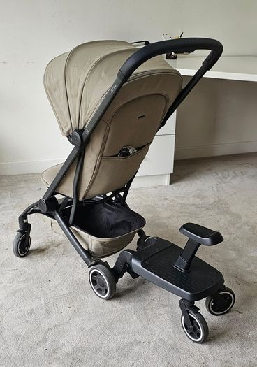 Joolz Aer buggy with footboard, rain cover, foot muff and travel bag