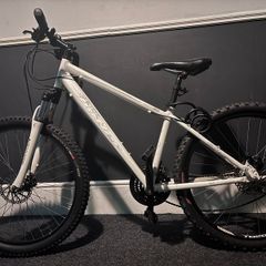 Claud butler mountain bike