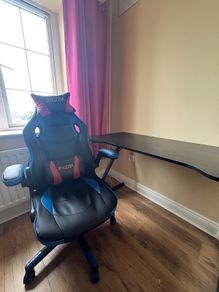 2 Gaming Desks + Gaming Chair