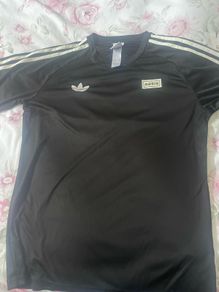 Oasis tshirt