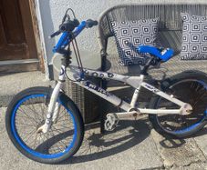 bmx / twister retro stunt bike