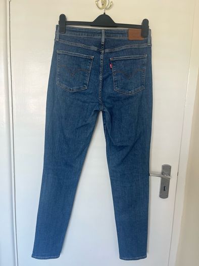 Levi jeans highrise skinny 721 size W30 L30