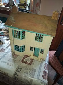 Old Doll House, Measurements are in the photo's, Postage Available or Collection,