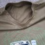 New.boy's t-shirt. 33"/34 Image 2