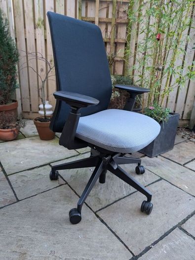 ergonomic office chair