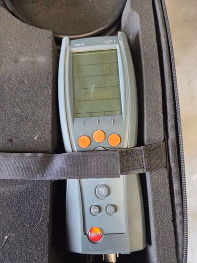 testo 327-1 gas flue analyser