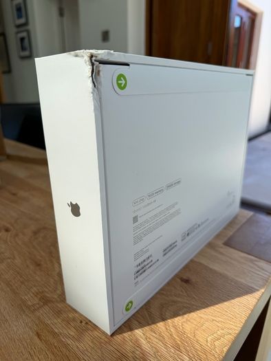 Sealed Macbook Air 2025