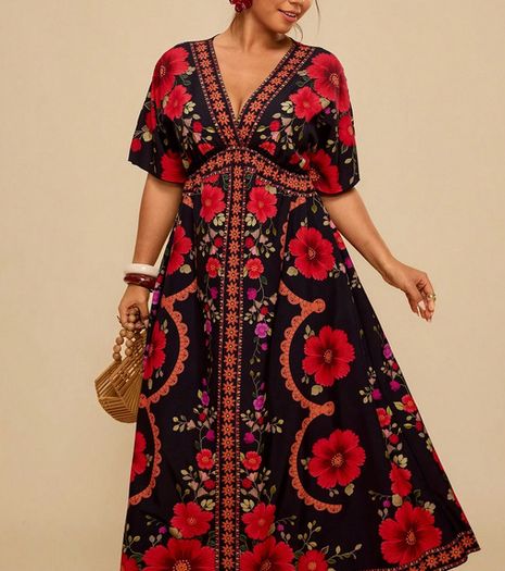 BNWT Beautiful Long Dress size 20 - excellent for an event