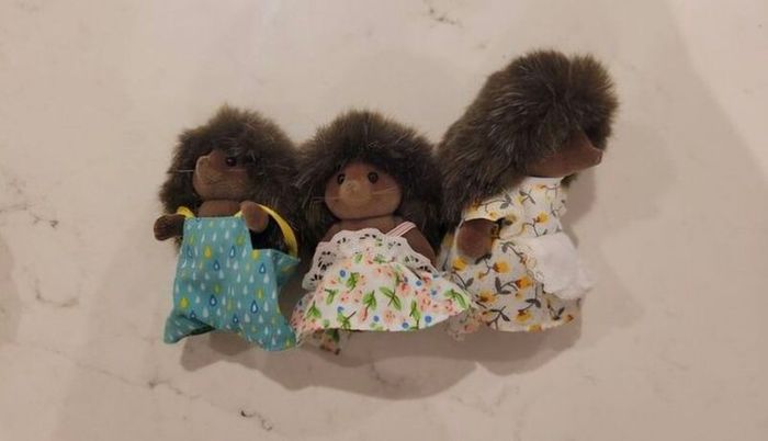 Sylvanian Family House, furniture & figures