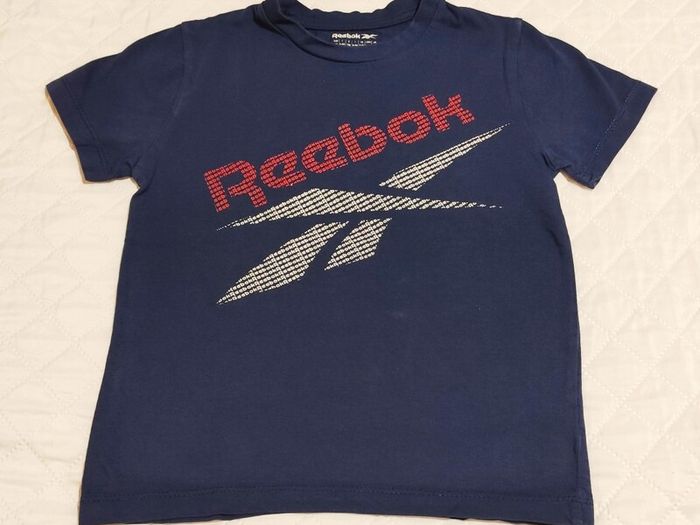 Boy's t-shirt bundle. Age 6