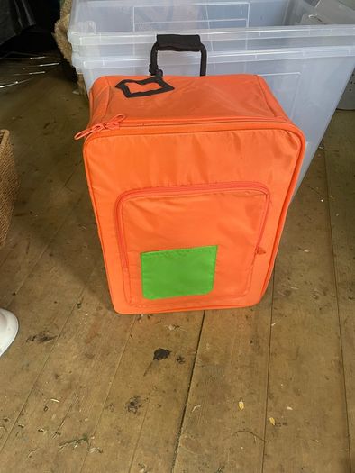 Arts and crafts bundle in case