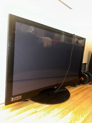 LG 50'' Plasma TV
