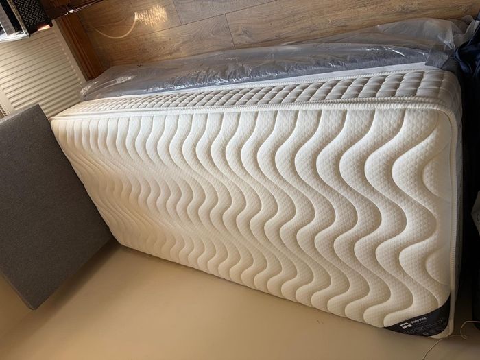 bed and matress