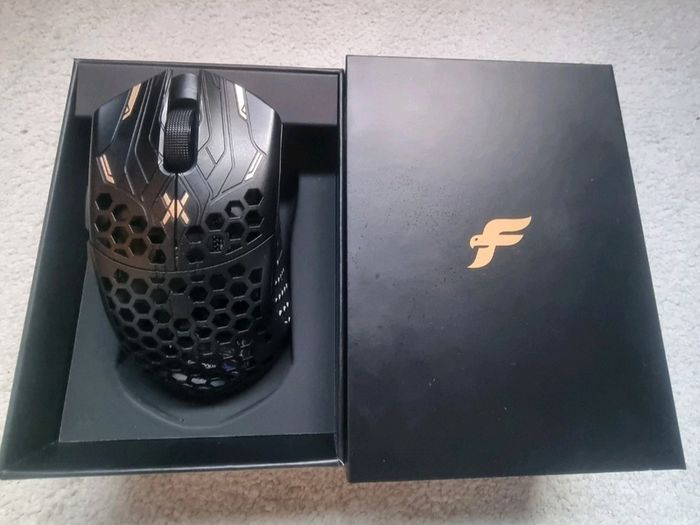 Finalmouse UltralightX Guardian ULX Ultralight X
