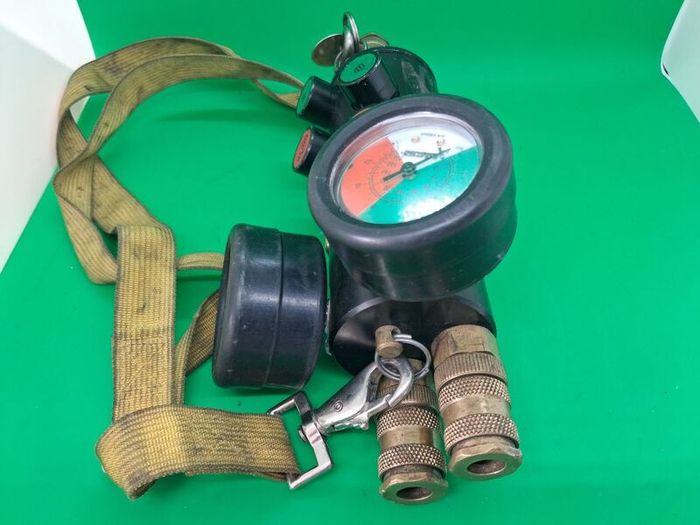 Postage - 8 x Paratech Air Lifting Bag Deadman MAXIFORCE
